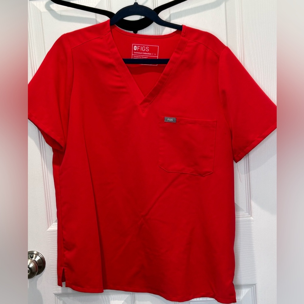 Figs Pop Red Catarina Scrub Top L